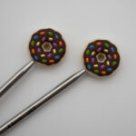 Knitting Margot stitch stoppers - donuts 2
