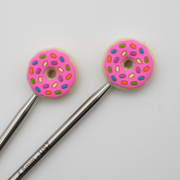 knitting-margot-stitch-stoppers-donuts3-web Knitting Margot stitch stoppers - donuts 3 - Obrázek 1